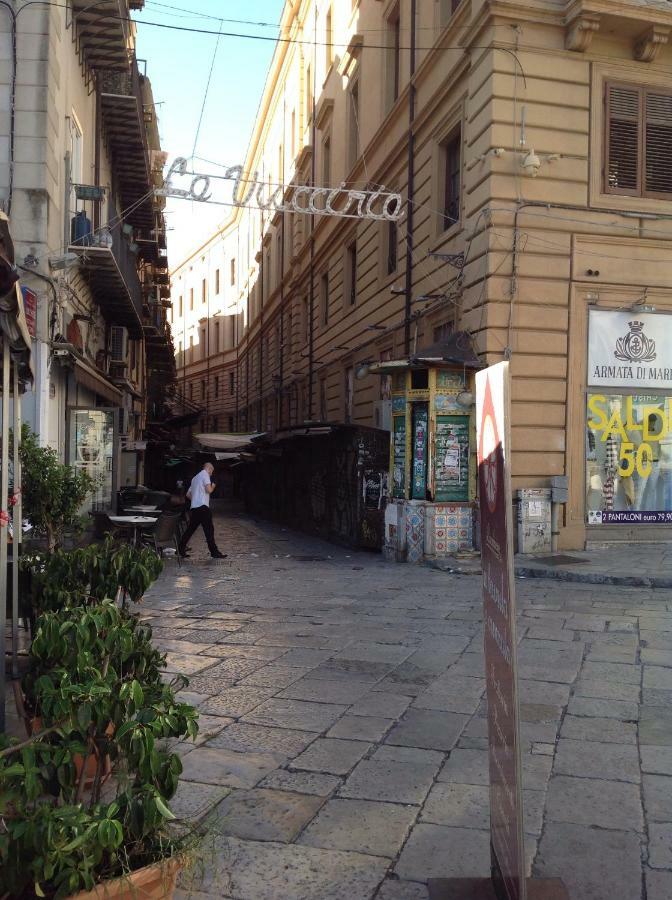 Vucciria 57 Locazione Turistica Nel Cuore Pulsante Della Movida! Lejlighed Palermo Eksteriør billede